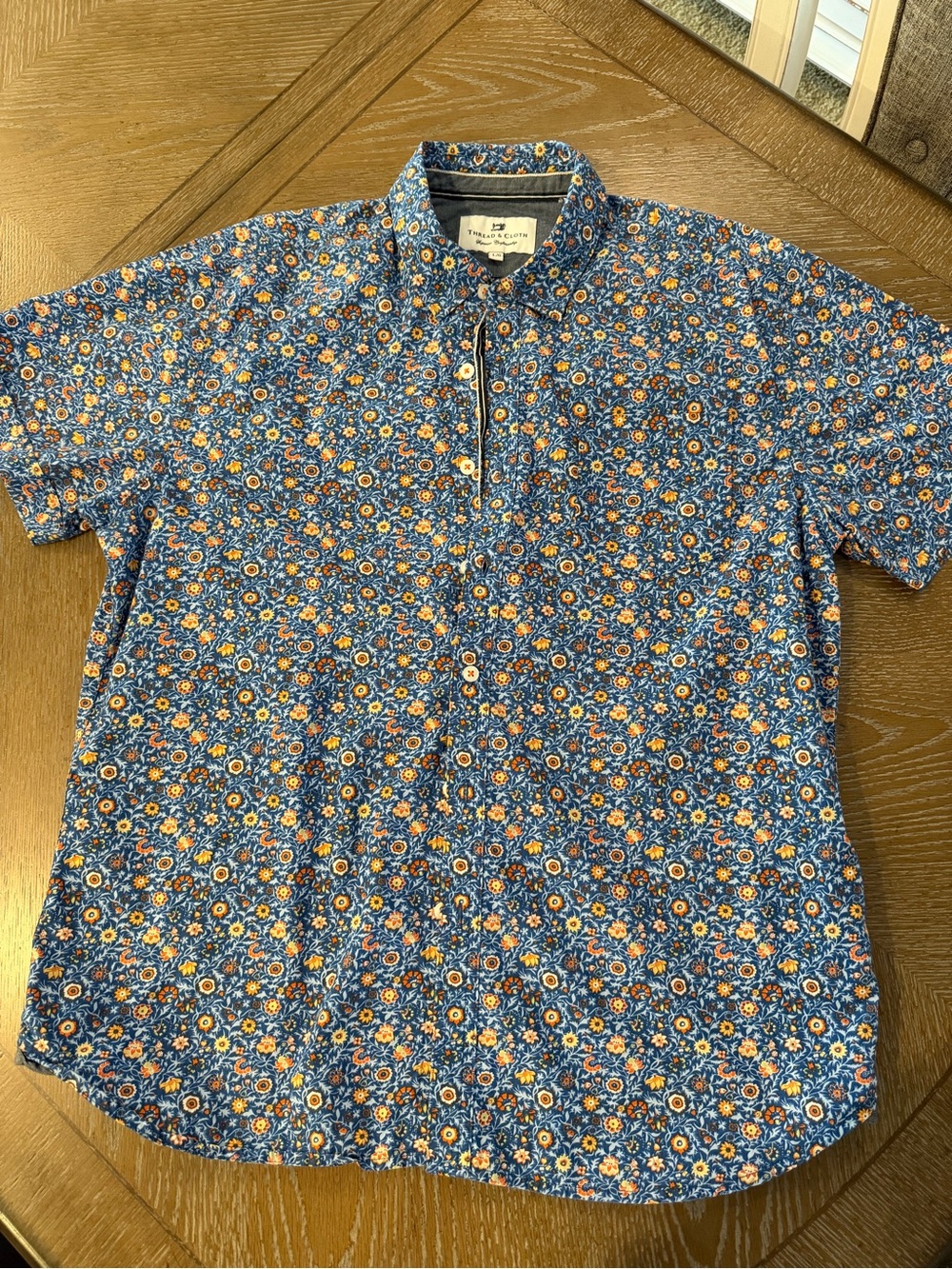 Thread & Cloth Blue Floral Short-Sleeve 100% Cotton Button-Down Shirt Large